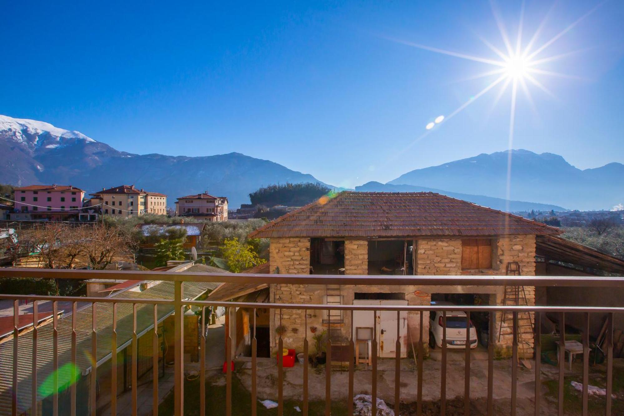 Appartamento Verde - Happy Rentals Riva del Garda Exterior photo